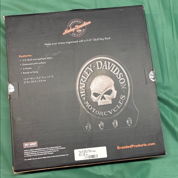 Harley Davidson Skull Key Rack - Picture 2 of 2